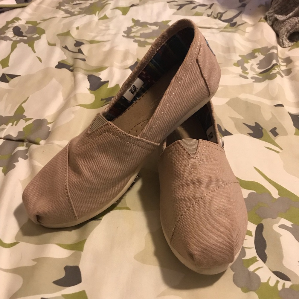 Like new Toms